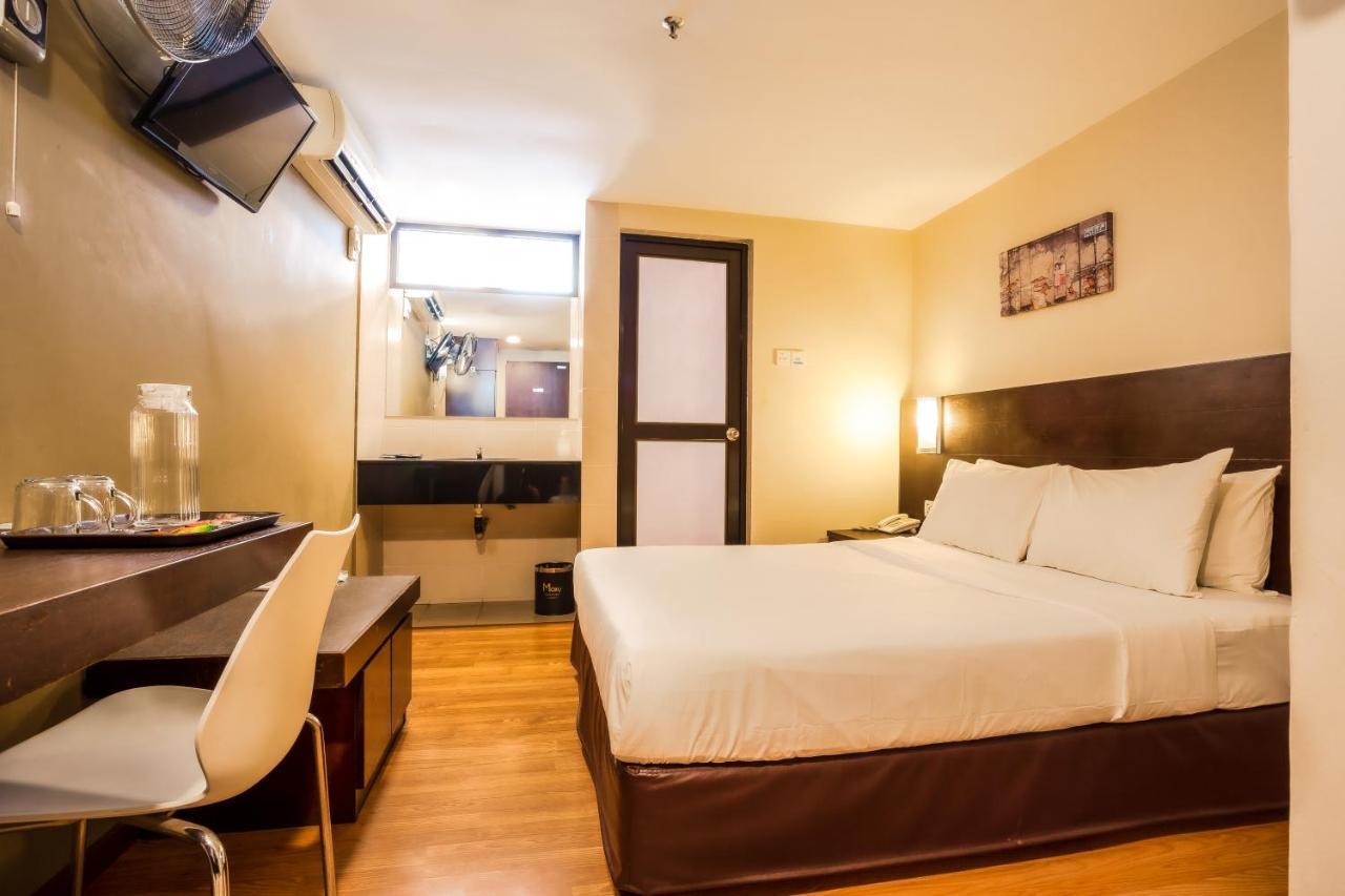 Pp Hotel By Moxy George Town Eksteriør billede