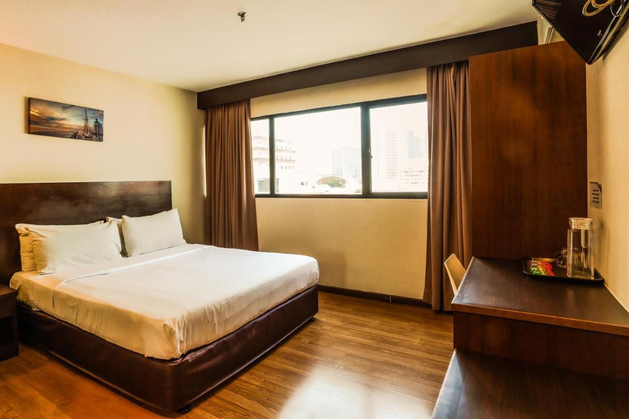 Pp Hotel By Moxy George Town Eksteriør billede